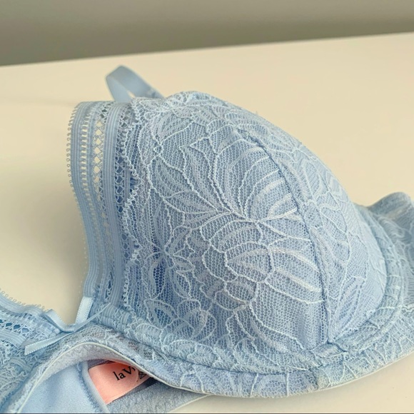 La Vie En Rose Light Blue Underwire Lace Bra 36B - Picture 3 of 7